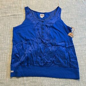 Converse Ladies Size XL Tank in Blue